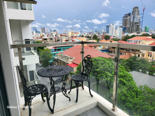 Condo rever ជាន់ទី 5