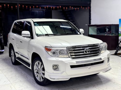 LANDCRUISER GXR V8 2014 diesel