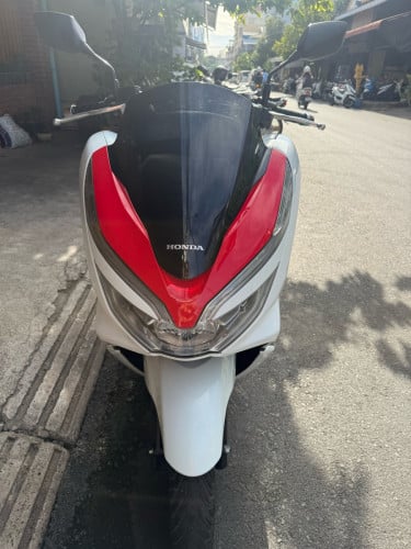 ថ្មីមិនដែលជួប