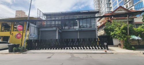 ផ្ទះជាន់ទី1 សំរាប់ជួលនៅខណ្ឌដូនពេញ | House 1st floor for Rent in Khan Doun Penh