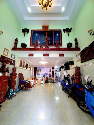 ផ្ទះលក់បន្ទាន់ House for sales urgent