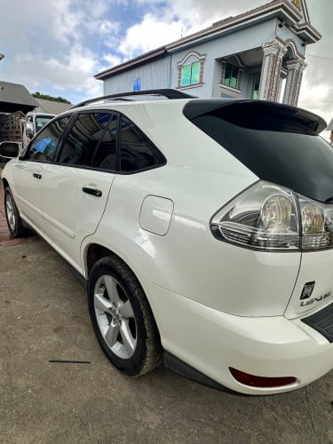 ឡាន Lexus RX330 ម្ចាស់ដើម នៅថ្មីស្អាត មិនសូវជិះ