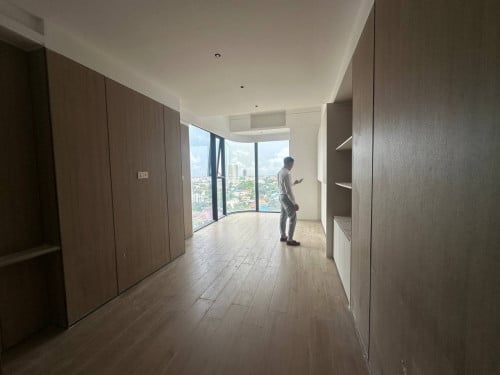 🌟 Condo for Rent – Vue Aston 📍 Spacious Studio | Floor 8