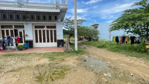 ๐ฆHouse Available for Urgent Sale at a Special Price (Negotiable).