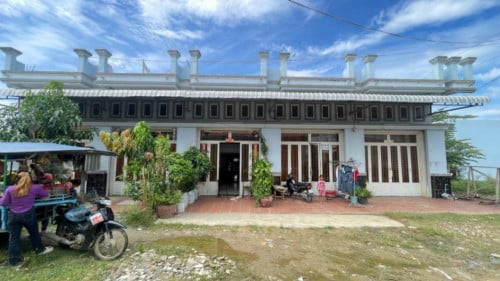 ๐ฆHouse Available for Urgent Sale at a Special Price (Negotiable).