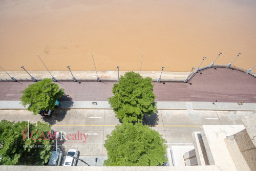 8 Floor Commercial Building For Rent in The Elysée (Diamond Island)