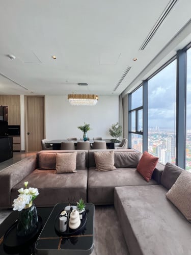 Size: 608. Sqm, Luxurious 4-Bedroom