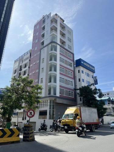 » អគារសម្រាប់ជួលនៅទួលទំពូងលើផ្លូវ271/ Building for Rent at Toul Tompong on St.271.