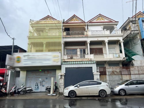 ផ្ទះអាជីវកម្មសម្រាប់ជួល នៅសង្កាត់ផ្សារដើមថ្កូវ | Shophouse for rent at Sangkat Phsar Deum Thkov