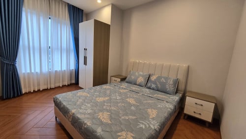 1-BR Condo for rent at CROWN TOWER