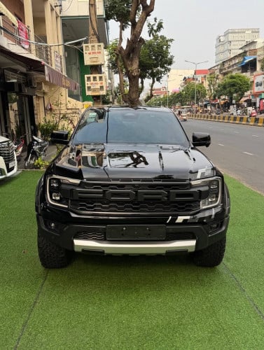 Ford Ranger Raptor 2023 ម្ចាស់ដេីម​ទិញក្រុមហ៊ុនខ្លាញ់គោ