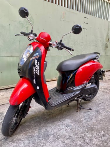HONDA SCOOPY