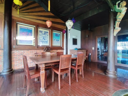 Penthouse for Rent | Riverside, Daun Penh  Ref: KHRA423
