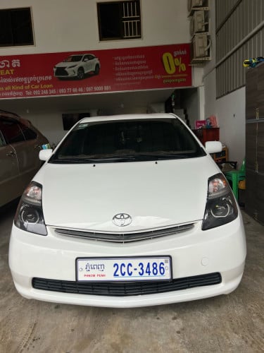 Pruis 2008 half full ឡានថ្មី