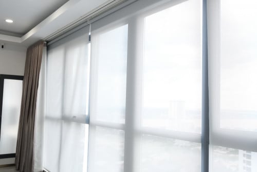 Roller Blinds_See through depends on lighting