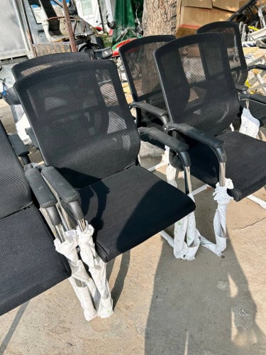 កៅអីការិយាល័យ