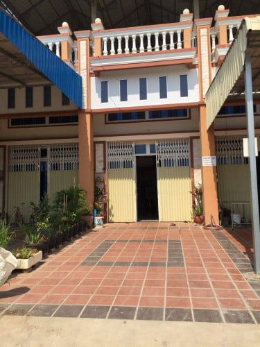 លក់ខាត ពី ៩០០០០ ចុះសល់ ៧៥០០០ដុល្លារ (កាត់ប្លង់រឹងជូន)