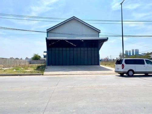 ឃ្លាំងជួល ៖ ផ្លូវទៅឱកាសខ្ញុំ, សង្កាត់ឃ្មួញ, រាជធានីភ្នំពេញ