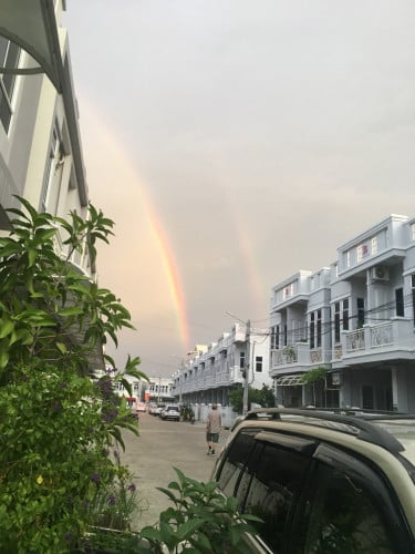 ផ្ទះល្វែងលក់បន្ទាន់