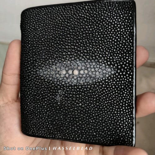 កាបូបស្បែកបបែលសុទ្ធ