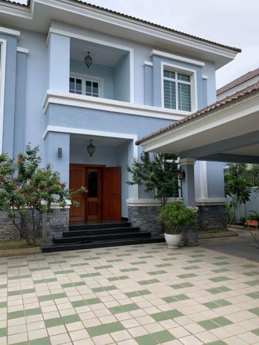 បុរីអង្គរភ្នំពេញ