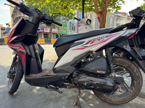 បុីត019នៅថ្មី