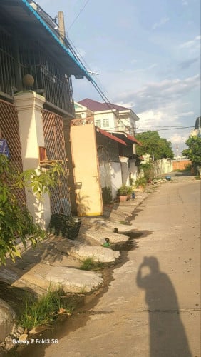 ទីតាំងផ្ទះនៅផ្សារបឹងឈូកមាសមានចំណូលពីផ្ទះជួល700$&500$10ម×30ម