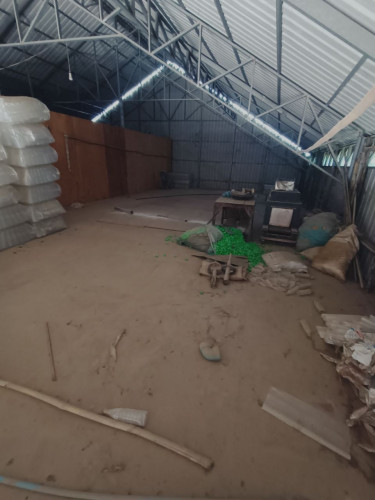ឃ្លាំង​ជួល​បន្ទាន់​ 300m2