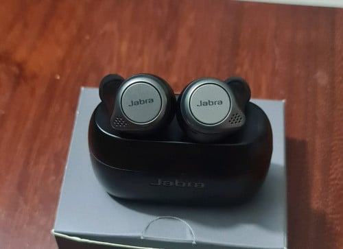 កាស Bluetooth  ម៉ាក  jabra Elite 75t original