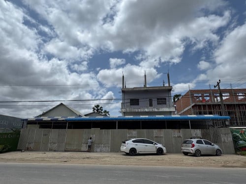 ឃ្លាំងសម្រាប់ជួល | Warehouse for rent (សង្កាត់ព្រៃវែង)