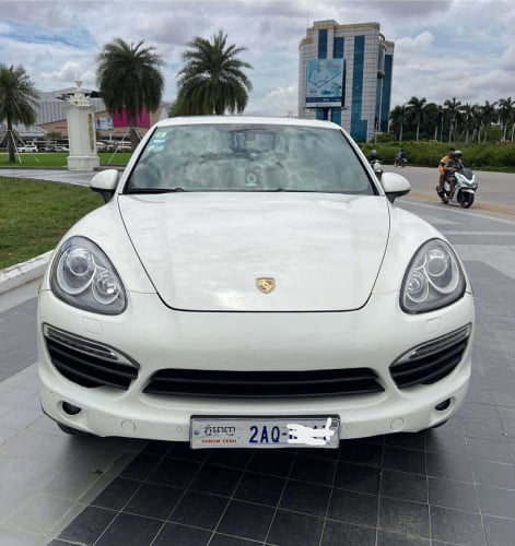 PORSCHE CAYENNE 011 សាំង hybrid