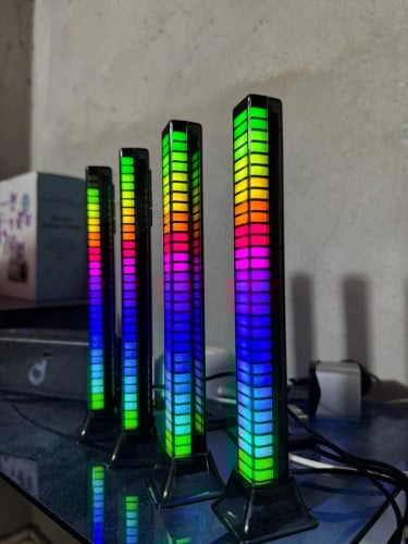 RGB លោតតាមភ្លេង កំពស់ ២០cm