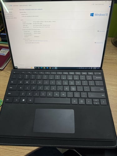 Surface Pro 8 = Core i7 11th Gen. 32GB Ram = 1TB Storage