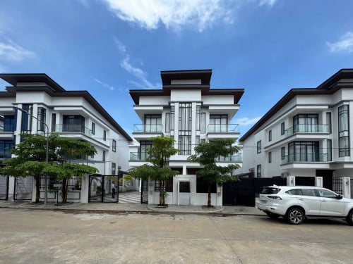 លក់បន្ទាន់