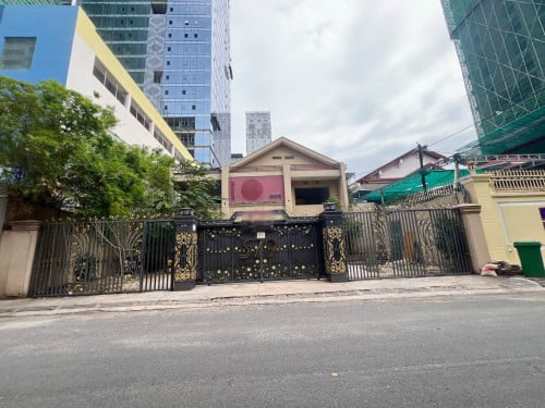 ភោជនីយដ្ឋាន សម្រាប់ជួល នៅសង្កាត់បឹងកេងកង 1 (BKK1) | Restaurant for Rent at BKK1