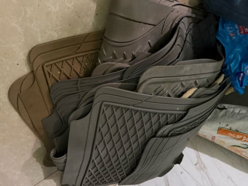 កំរាលជើងឡាន មួយទឹក 20$