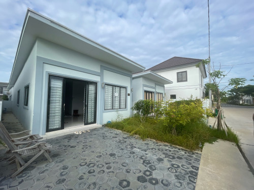 ផ្ទះលក់បន្ទាន់​ 3​1000$