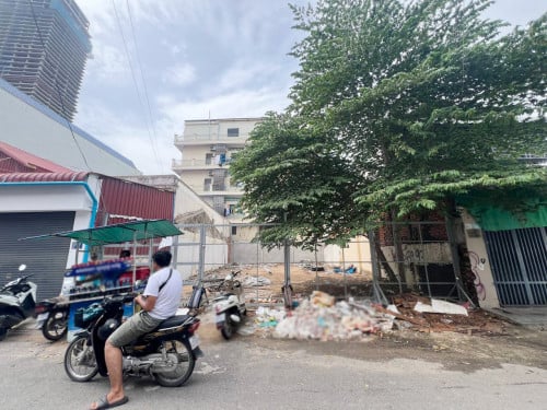 ដីសម្រាប់ជួល នៅសង្កាត់បឹងកេងកង3 | Land for rent at Sangkat BKK3