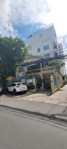 ផ្ទះ សម្រាប់ជួល​រកសុី​​ ទល់មុខ សកលវិទ្យាល័យភូមិន្ទភ្នំពេញ | House for Rent in Sangkat Srah Chak