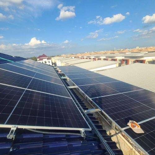 គម្រោងសូឡាម៉ាសុីនHybrid 10KW