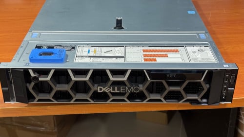 Dell server R740 ( very  new & good conditions)