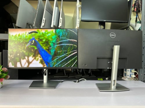 ell ឆ្នាំផលិត2022មួយទឹក៩៨% Model P2722H 27inch FHD