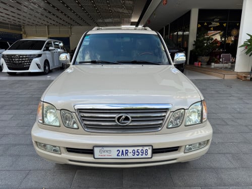 Lexus LX470 ឆ្នាំ 2004