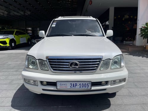 Lexus LX470 ឆ្នាំ 2004