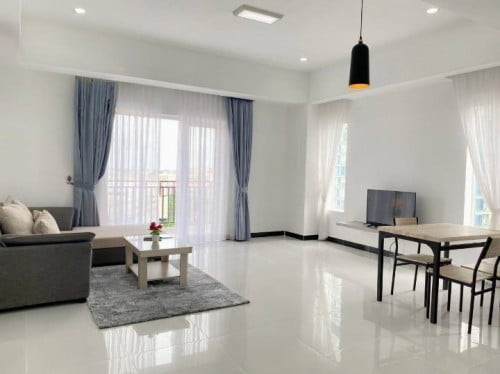 ✨Spacious 2-Bedroom Apartment for Rent – Tonle Bassac | Phnom Penh
