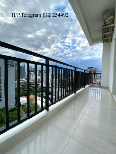 Swimming Pool and Gym Apartment for Rent