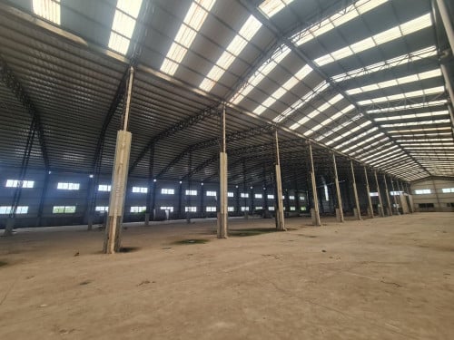 Warehouse for rent near RCI factory