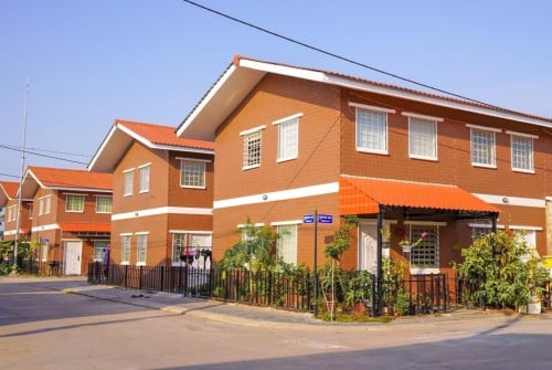 ផ្ទះលក់បន្ទាន់​