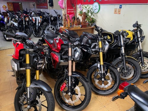 ម៉ូតូលក់ សុីបិ ធានាម៉ាស៊ីនមិនទាន់ដោះ