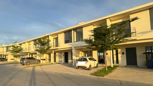 ផ្ទះជួល (វីឡាកូនកាត់ B)​ ផ្លូវ​ 14m